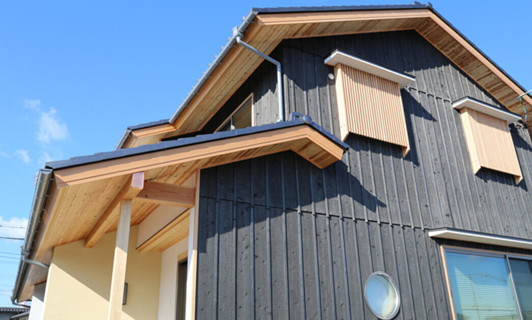 スキップフロアと畳縁側のある暮らし