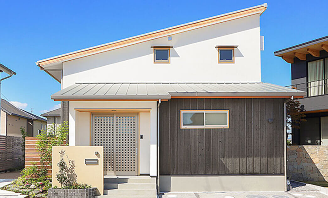 自然の風や光を感じて暮らす和の家